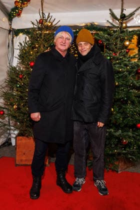 Premiere - 21. Roncalli Weihnachtscircus - Detlev Buck und August Diehl bei der Premiere des 21. Roncalli Weihnachtscircus im Tempodrom am 19.12.2025 in Berlin. Copyright: xEventpressxKochanx