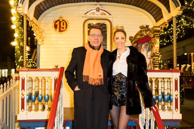 Roncalli Weihnachtscircus, Show und Promis im Tempodrom, Berlin, 19.12.2025 Peter Wolf und Melanie Wolf bei der Premiere des 21. Original Roncalli Weihnachtscircus im Berliner Tempodrom am 19.12.2025. Berlin Tempodrom Copyright: xBenxKriemannx