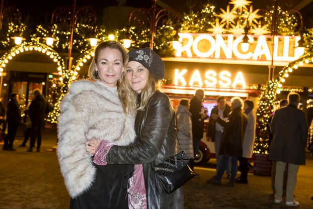 Roncalli Weihnachtscircus, Show und Promis im Tempodrom, Berlin, 19.12.2025 Lisa Maria Potthoff und Jeanette Hain bei der Premiere des 21. Original Roncalli Weihnachtscircus im Berliner Tempodrom am 19.12.2025. Berlin Tempodrom Copyright: xBenxKriemannx