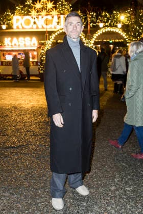 Roncalli Weihnachtscircus, Show und Promis im Tempodrom, Berlin, 19.12.2025 Micky Beisenherz bei der Premiere des 21. Original Roncalli Weihnachtscircus im Berliner Tempodrom am 19.12.2025. Berlin Tempodrom Copyright: xBenxKriemannx