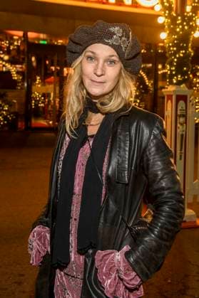 abb: Jeanette Hain Schauspielerin zu gast bei der Premiere des 21. Roncalli Weihnachtscircus im Tempodrom Berlin, am 19.12.2025 in Berlin Berlin Deutschland