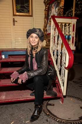 abb: Jeanette Hain Schauspielerin zu gast bei der Premiere des 21. Roncalli Weihnachtscircus im Tempodrom Berlin, am 19.12.2025 in Berlin Berlin Deutschland