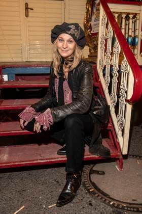 abb: Jeanette Hain Schauspielerin zu gast bei der Premiere des 21. Roncalli Weihnachtscircus im Tempodrom Berlin, am 19.12.2025 in Berlin Berlin Deutschland