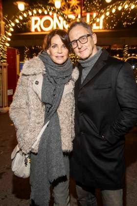 abb: Anja Kling und Wolfram Becker Ehemann Schauspielerin zu gast bei der Premiere des 21. Roncalli Weihnachtscircus im Tempodrom Berlin, am 19.12.2025 in Berlin Berlin Deutschland