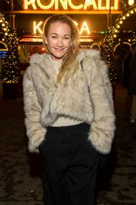 abb: Lisa Maria Potthoff Schauspielerin zu gast bei der Premiere des 21.Roncalli Weihnachtscircus im Tempodrom Berlin, am 19.12.2025 in Berlin Berlin Deutschland
