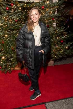 abb: Katharina Schüttler Schuettler Schauspielerin zu gast bei der Premiere des 21.Roncalli Weihnachtscircus im Tempodrom Berlin, am 19.12.2025 in Berlin Berlin Deutschland