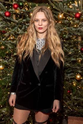 abb: Lilith Stangenberg zu gast bei der Premiere des 21.Roncalli Weihnachtscircus im Tempodrom Berlin, am 19.12.2025 in Berlin Berlin Deutschland