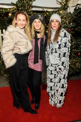 abb: Lisa Maria Potthoff, Jeanette Hain und Simone Thomalla Schauspielerinnen zu gast bei der Premiere des 21.Roncalli Weihnachtscircus im Tempodrom Berlin, am 19.12.2025 in Berlin Berlin Deutschland