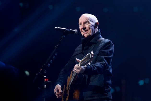 Sänger Midge Ure live bei der 40. Night of the Proms 2025 in der Lanxess Arena. Köln, 19.12.2025 NRW Deutschland Copyright: xChristophxHardtx