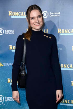 Josephin Busch bei der Premiere des 21. Original Roncalli Weihnachtscircus 2025 im Tempodrom. Berlin, 19.12.2025