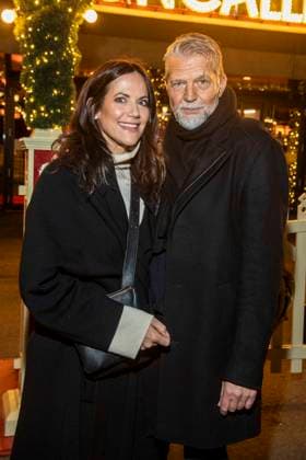 abb: Bettina Zimmermann und Kai Wiesinger Schauspieler zu gast bei der Premiere des 21. Roncalli Weihnachtscircus im Tempodrom Berlin, am 19.12.2025 in Berlin Berlin Deutschland
