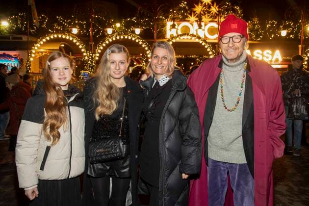 abb: Sophie Charlotte, Anja Drendel und Reiner Schöne Schoene Schauspieler zu gast bei der Premiere des 21. Roncalli Weihnachtscircus im Tempodrom Berlin, am 19.12.2025 in Berlin Berlin Deutschland