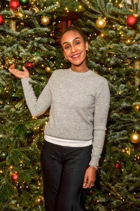 abb Hadnet Tesfai zu gast bei der Premiere des 21. Roncalli Weihnachtscircus im Tempodrom Berlin, am 19.12.2025 in Berlin Berlin Deutschland