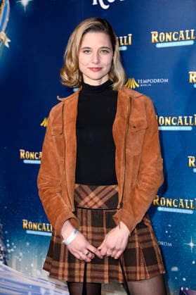 Svenja Jung bei der Premiere des 21. Original Roncalli Weihnachtscircus 2025 im Tempodrom. Berlin, 19.12.2025
