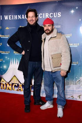 Thomas Heinze und Edin Hasanovic bei der Premiere des 21. Original Roncalli Weihnachtscircus 2025 im Tempodrom. Berlin, 19.12.2025