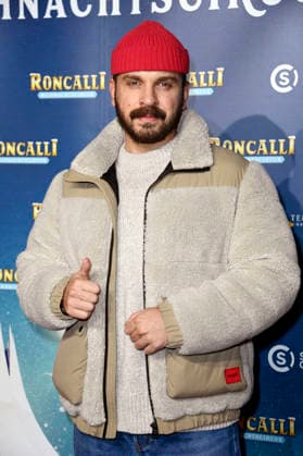 Edin Hasanovic bei der Premiere des 21. Original Roncalli Weihnachtscircus 2025 im Tempodrom. Berlin, 19.12.2025