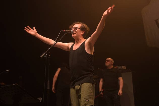 The Wonder Stuff performing at Shepherd™s Bush Empire LONDON, ENGLAND - DECEMBER 19: Miles Hunt of ™The Wonder Stuff™ performing at Shepherd™s Bush Empire on December 19, 2025 in London, England. CAP MAR MAR Great Britain Copyright: xMartinxHarris CapitalxPicturesx