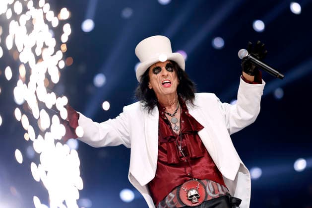 Rockmusiker Alice Cooper live bei der 40. Night of the Proms 2025 in der Lanxess Arena. Köln, 19.12.2025 NRW Deutschland Copyright: xChristophxHardtx