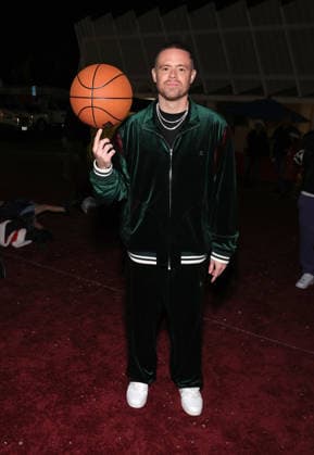 19 December 2025 - Los Angeles, California - Grayson Boucher. Santa, Snow, and Smiles Hosted by Los Angeles Mission x Hope the Mission x Body by Raven Tracy held at The Woodlands Family Center for Women and Children in Woodland Hills. Woodland Hills USA - ZUMAa123 20251219_zaa_a123_057 Copyright: xADx