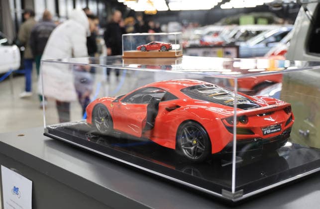 251220_PXL_toy_cars More than 300 models of cars and 25 oldtimers, including the oldest exhibit, the iconic Cadillac series 62 from 1950, as well as police cars were presented this weekend in Zagreb s Family Mall by exhibitors from Austria, Bosnia and Herzegovina, Croatia, Italy, Slovenia and Serbia, in Zagreb, Croatia, on December 20. 2025. MarkoxPrpic PIXSELL