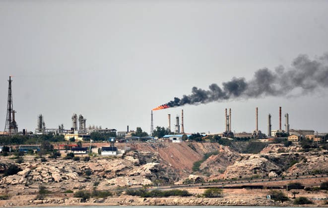 Kharg Island Oil Terminal in Iran TEHRAN, IRAN - MARCH 12: A general view of the Port of Kharg Island Oil Terminal, 25 km from the Iranian coast in the Persian Gulf and 483 km northwest of the Strait of Hormuz, in Iran on March 12, 2017. Kharg Island Oil Terminal brings Iranian oil to the world market. The oil terminal is the world s largest open oil terminal, with 95% of Iran s crude oil exports coming through it. Tahran Iran. Editorial use only. Please get in touch for any other usage.  Copyright: x2025xAnadoluxFatemehxBahramix