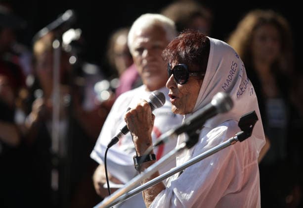 Argentina Coup Anniversary BUENOS AIRES, ARGENTINA - MARCH 24 : Taty Almeida, one of the mothers of Plaza De Mayo addresses to demonstrators as human rights organizations and social organizations joined by thousands of people attend a march to mark the 41th anniversary of the 1976 military coup in Buenos Aires, Argentina, on Friday, March 24, 2017. Buenos Aires Argentina. Editorial use only. Please get in touch for any other usage.  Copyright: x2025xAnadoluxMarianoxSanchezx