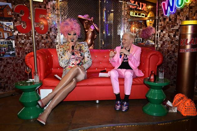 Olivia Jones und Wolfgang Wolle Förster beim Presse-Lunch anlässlich des Jubiläums 35 Jahre Nachtbar Klax in der Nachtbar Klax. Dresden, 22.12.2025 Copyright: xMatthiasxWehnertx