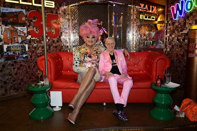 Olivia Jones und Wolfgang Wolle Förster beim Presse-Lunch anlässlich des Jubiläums 35 Jahre Nachtbar Klax in der Nachtbar Klax. Dresden, 22.12.2025 Copyright: xMatthiasxWehnertx