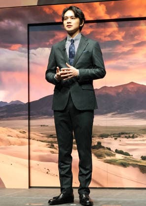 December 23, 2025, Tokyo, Japan - Japanese actor Takumi Kitamura speaks as he is named as the brand ambassador of the Dynabook of Sharp s notebook computer in Tokyo on Tuesday, December 23, 2025. (photo by Yoshio Tsunoda AFLO)  aflo_314375161