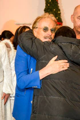 abb: Frank Zander Gastgeber der jaehrlichen statfindenden 31.Weihnachtsfeier Weihnachtsessen fuer Obdachlose und Beduerftige Menschen im Estrel Convention Center amn 22.12.2025 in Berlin Berlin Deutschland