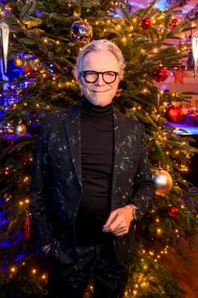 abb: Wolfgang Lippert Schauspieler zu Gast bei der 31. Frank Zander Weihnachtsfeier das jaehrliche Weihnachtsessen fuer Obdachlose Beduerftige Menschen im Estrel Convention Center amn 22.12.2025 in Berlin Berlin Deutschland