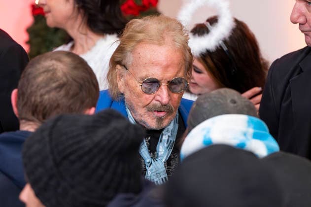 abb: Frank Zander Gastgeber der jaehrlichen statfindenden 31.Weihnachtsfeier Weihnachtsessen fuer Obdachlose und Beduerftige Menschen im Estrel Convention Center amn 22.12.2025 in Berlin Berlin Deutschland