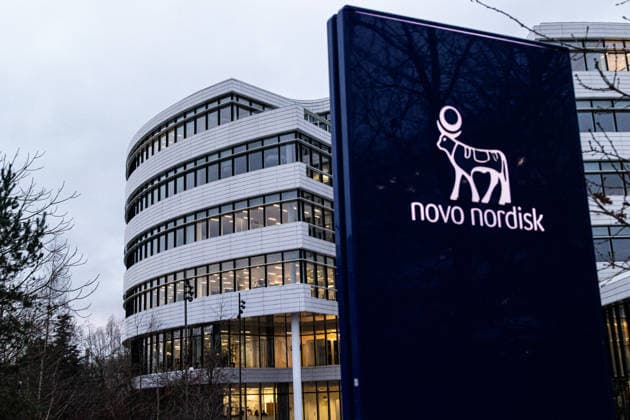 Novo Nordisk A S Headquarters In Bagsvaerd The logo of the pharmaceutical company Novo Nordisk is displayed in front of its offices in Bagsvaerd, on the outskirts of Copenhagen, Denmark, on December 23, 2025. Bagsvaerd Denmark  Copyright: xKristianxTuxenxLadegaardxBergx originalFilename: berg-novonord251223_npIvr.jpg