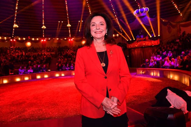 Uschi Dämmrich von Luttitz Premiere Winterspielzeit 2025 Circus Krone Ich. Du, Wir. Krone Manege Kronebau München 25. Dezember 2025