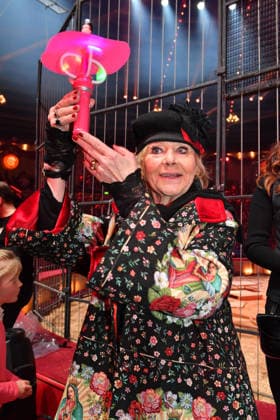 Linda G. Thompson Premiere Winterspielzeit 2025 Circus Krone Ich. Du, Wir. Krone Manege Kronebau München 25. Dezember 2025