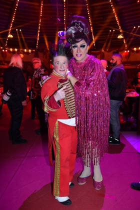 Premiere Winterspielzeit 2025 Circus Krone Ich. Du, Wir. Krone Manege Kronebau München 25. Dezember 2025