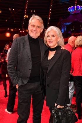 Birgit Schrowange mit Ehemann Frank Sporthelfer Premiere Winterspielzeit 2025 Circus Krone Ich. Du, Wir. Krone Manege Kronebau München 25. Dezember 2025