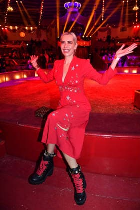 Verena Kerth Premiere Winterspielzeit 2025 Circus Krone Ich. Du, Wir. Krone Manege Kronebau München 25. Dezember 2025