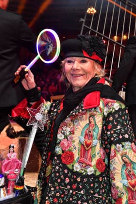 Linda G. Thompson Premiere Winterspielzeit 2025 Circus Krone Ich. Du, Wir. Krone Manege Kronebau München 25. Dezember 2025