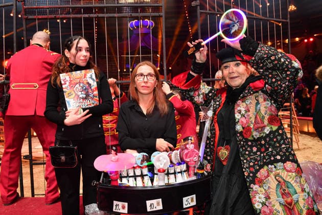 Linda G. Thompson Premiere Winterspielzeit 2025 Circus Krone Ich. Du, Wir. Krone Manege Kronebau München 25. Dezember 2025