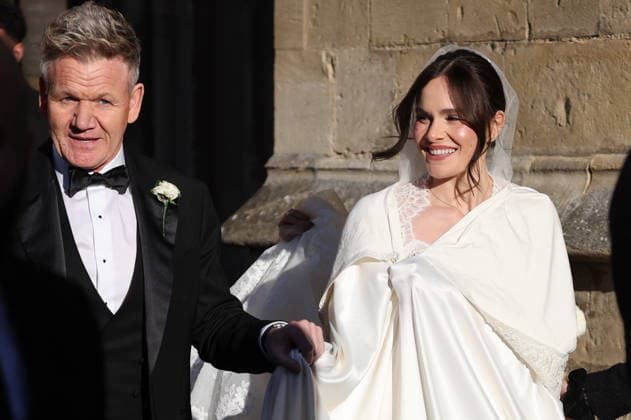 . 27 12 2025. Bath, United Kingdom. Wedding of Adam Peaty and Holly Ramsay at Bath Abbey, United Kingdom.  xStephenxLockx xi-Imagesx IIM-26478-0023