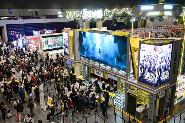 COMICUP 32 HANGZHOU, CHINA - DECEMBER 27, 2025 - Enthusiasts participate in COMICUP 32 exhibition in Hangzhou, Zhejiang Province, China on December 27, 2025. Hangzhou Zhejiang China  Copyright: xCFOTOx i1766882127708