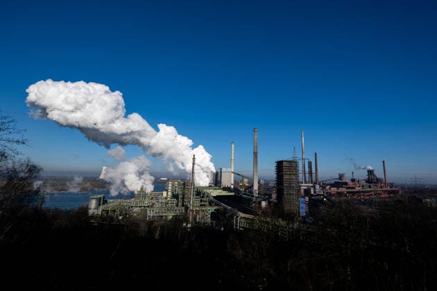 Duisburg Thyssenkrupp Stahlwerk Schwelgern Blick auf das Stahlwerk Schwelgern von Thyssenkrupp in Duisburg, 26.12.2025. Copyright: xEibner-Pressefoto FlorianxWiegandx EP_FWD