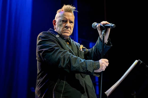 Public Image Ltd ( PiL) led by John Lydon perform at O2 Forum in London, UK - 27 Dec 2025 John Lydon seen performing live on stage with band PiL at O2 Forum Kentish Town. Band Public Image Ltd PiL fronted by John Lydon AKA Johnny Rotten performed at the O2 Forum Kentish Town, London, UK on the first date of their This is not the last tour, Winter UK Tour on December 27th 2025 Pil band members are John Lydon , Lu Edmonds, Scott Firth and Mark Roberts LONDON United Kingdom Copyright: xBonniexBritainx xSOPAxImagesx JHX00359
