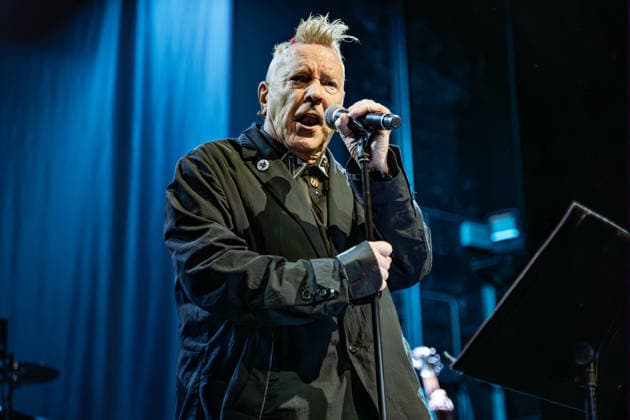 Public Image Ltd ( PiL) led by John Lydon perform at O2 Forum in London, UK - 27 Dec 2025 John Lydon seen performing live on stage with band PiL at O2 Forum Kentish Town. Band Public Image Ltd PiL fronted by John Lydon AKA Johnny Rotten performed at the O2 Forum Kentish Town, London, UK on the first date of their This is not the last tour, Winter UK Tour on December 27th 2025 Pil band members are John Lydon , Lu Edmonds, Scott Firth and Mark Roberts LONDON United Kingdom Copyright: xBonniexBritainx xSOPAxImagesx JHX09853