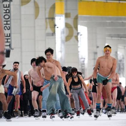 Polar Bear Skate in Toronto TORONTO, CANADA - DECEMBER 28 : People wearing bathing suits take part in the 2025 Toronto Polar Bear Skate on the Bentway’s outdoor ice trail in Toronto, Ontario on December 28, 2025. Mert Alper Dervis Anadolu Toronto Canada. Editorial use only. Please get in touch for any other usage.  Copyright: x2025xAnadoluxMertxAlperxDervisx