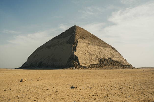 The Bent Pyramid The bent Pyramid at Dahshur necropolis, Credit:Lounis Tiar Avalon Egypt, Dahshur, Dahshur necropolis  Copyright: xLounisxTiarx xAvalonx 1061571118