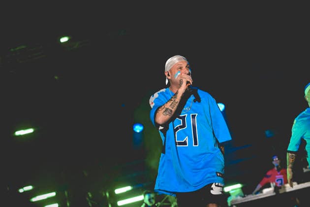 Clementino Live Tour 2025 in Napoli, Italy - 28 Dec 2025 Italian rapper Clemente Maccaro better known as Clementino performs live at PalaPartenope during his Tour 2025 in Napoli. Napoli Italy Copyright: xPaolaxVisonex xSOPAxImagesx PVClementino019