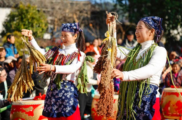 HUANGSHAN, CHINA - DECEMBER 28: Villagers walk on a catwalk during a village fashion show on December 28, 2025 in Shexian County, Huangshan City, Anhui Province of China. Nearly 200 villagers from 12 teams across Shexian County took center stage on the catwalk. They showcase various farming tools, agricultural products, cultural and tourism products through runway shows to greet the New Year.  Copyright: xVCGx 111612350754