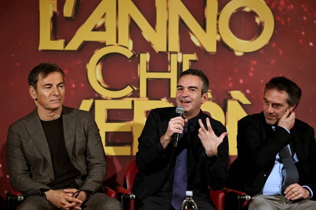 December 30, 2025, Catanzaro, Catanzaro, Italy: Press conference for the presentation of RAI s New Year s Eve program, L anno che verro , at the S. Giovanni Complex, Catanzaro. Pictured: From left: Marco Liorni, host; Roberto Occhiuto, President of the Calabria Region; Nicola Fiorita, Mayor of Catanzaro. Catanzaro, Italy 30 December 2025 Catanzaro Italy - ZUMAa289 20251230_zia_a289_080 Copyright: xValeriaxFerrarox